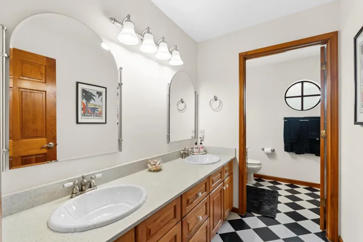 Second Floor Full Bathroom