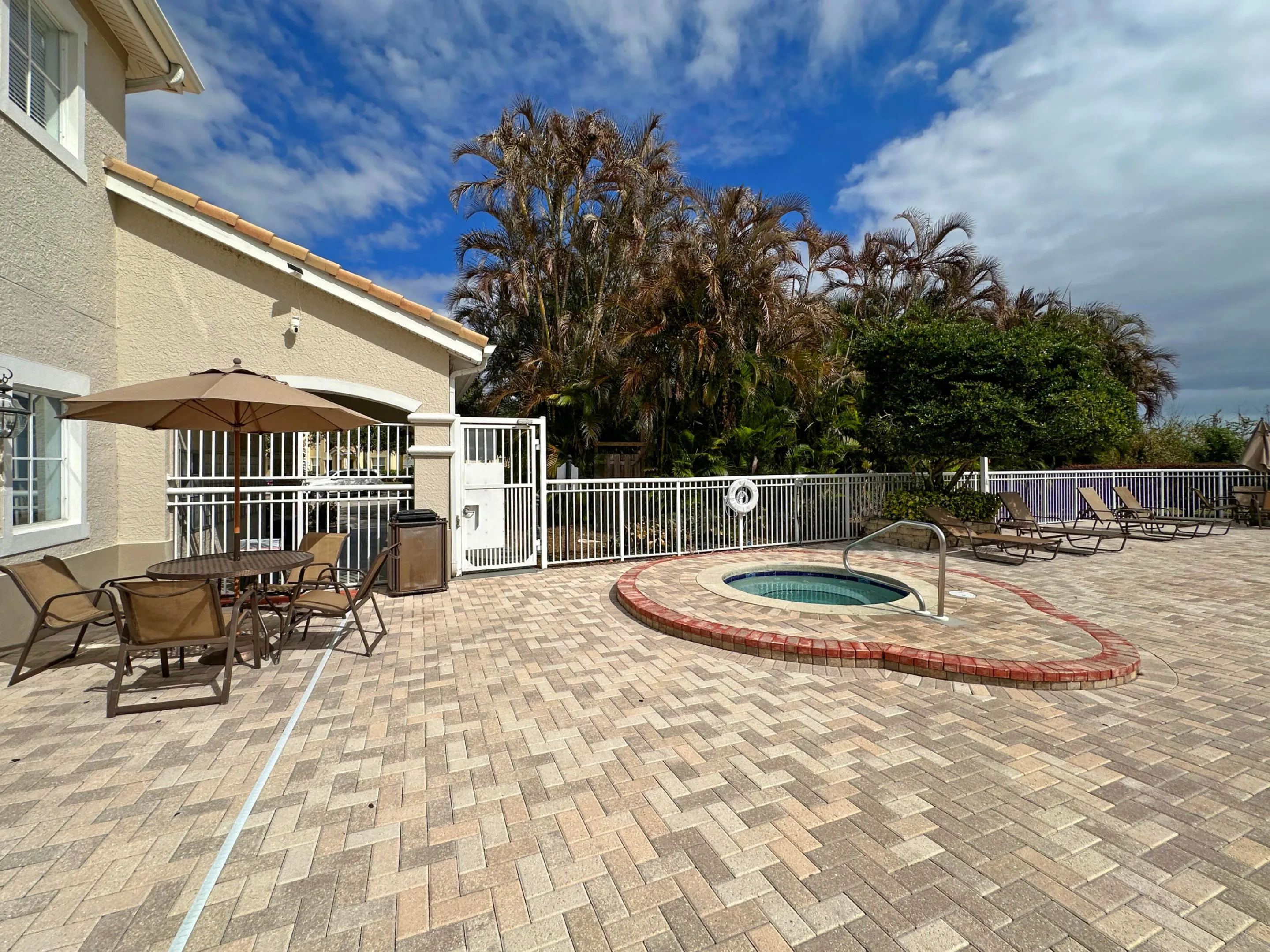 Property photo 66