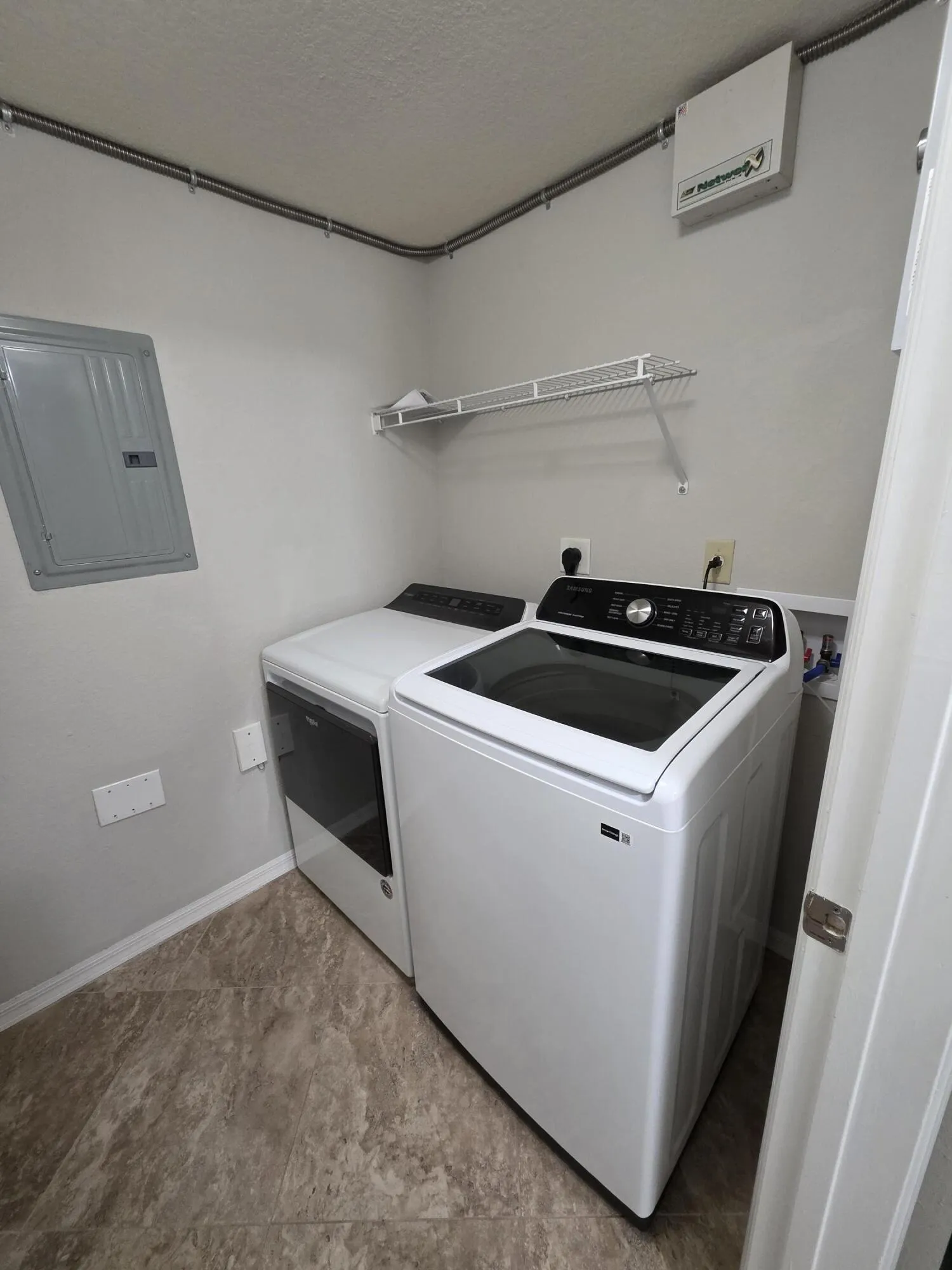 Property photo 33