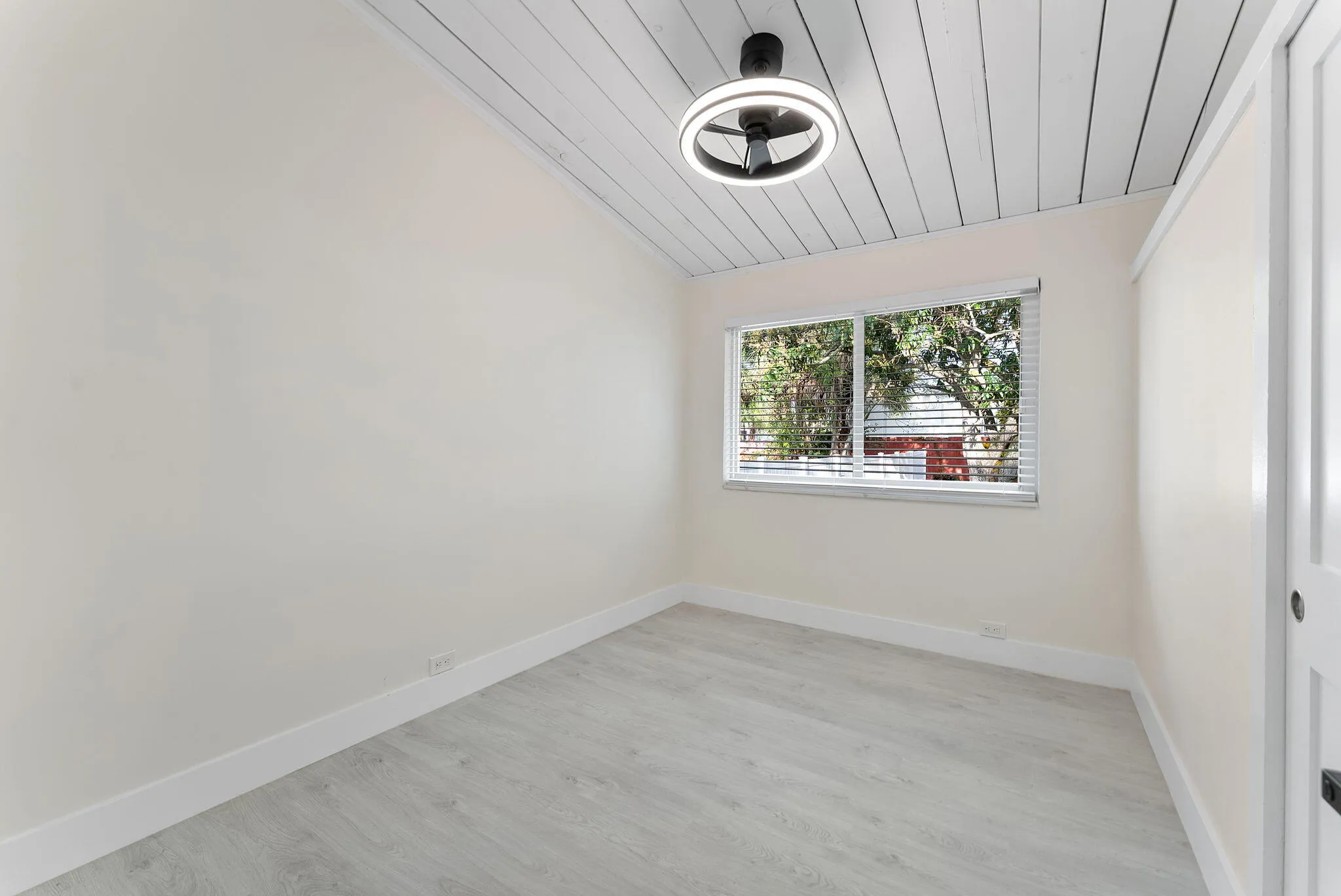 11-web-or-mls-DSC00646
