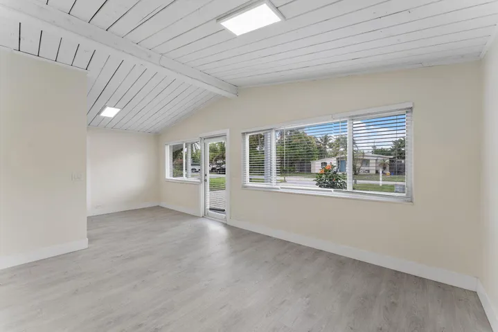 21-web-or-mls-DSC00685
