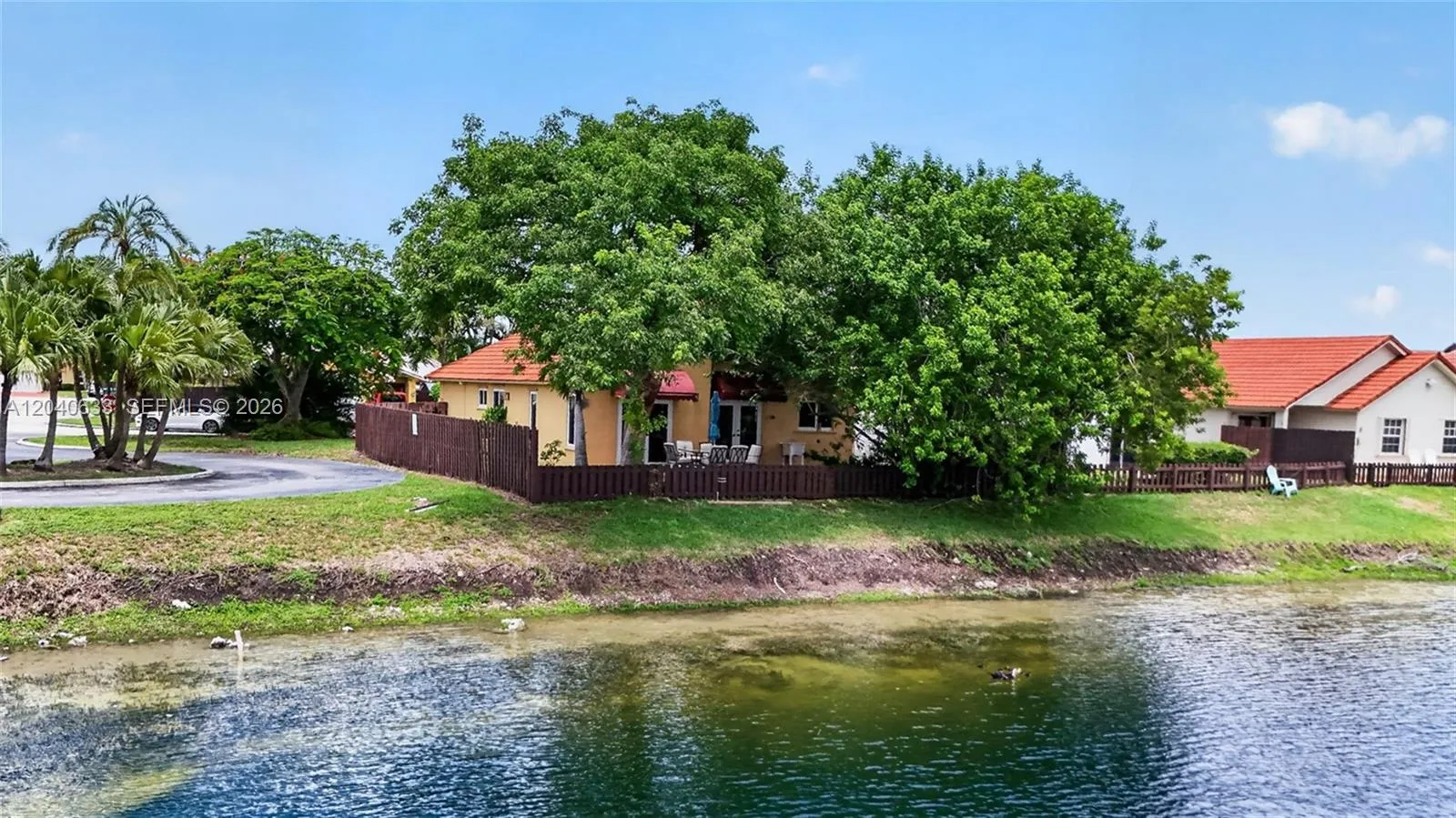 Property photo 38