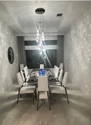Swarovski 9Pendant Chandelier