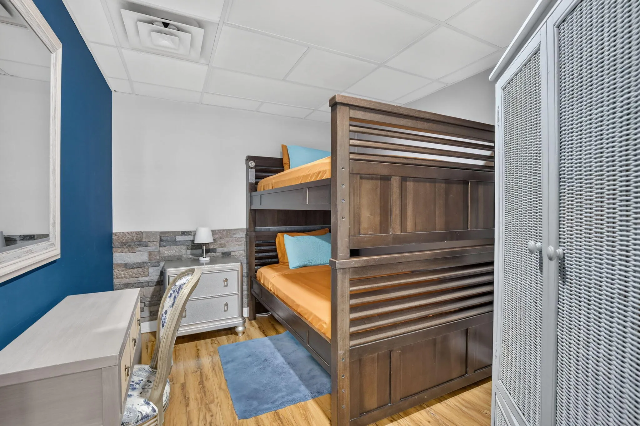 Airbnb 2nd Bedroom