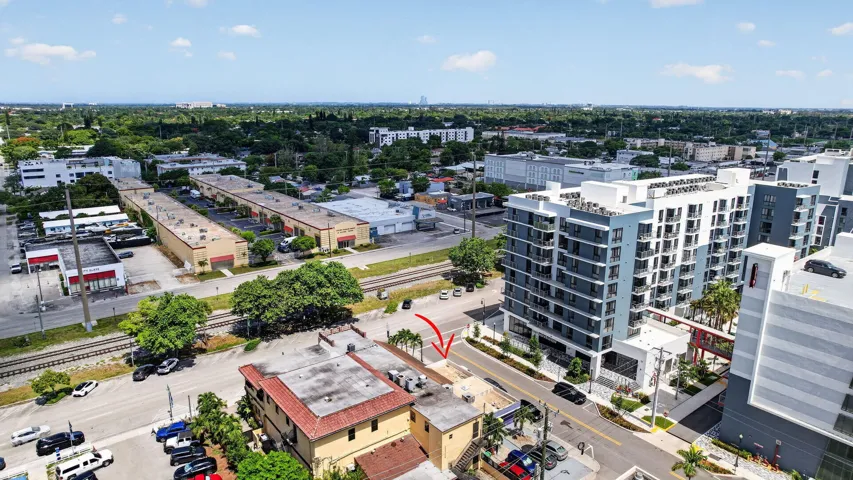 NW Aerial View