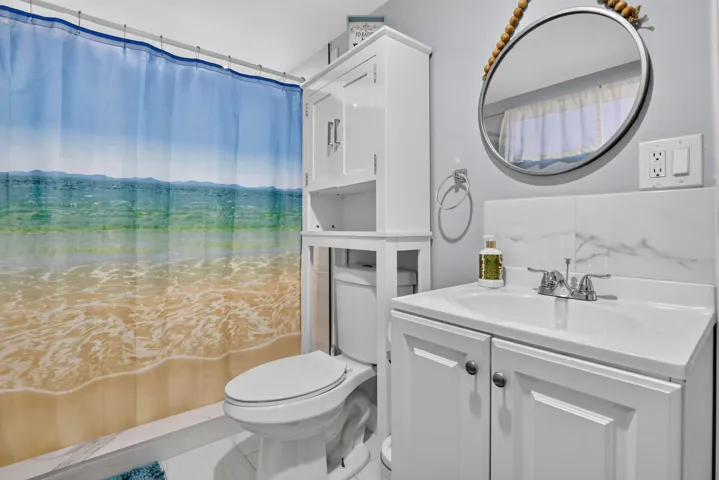 Airbnb Bathroom