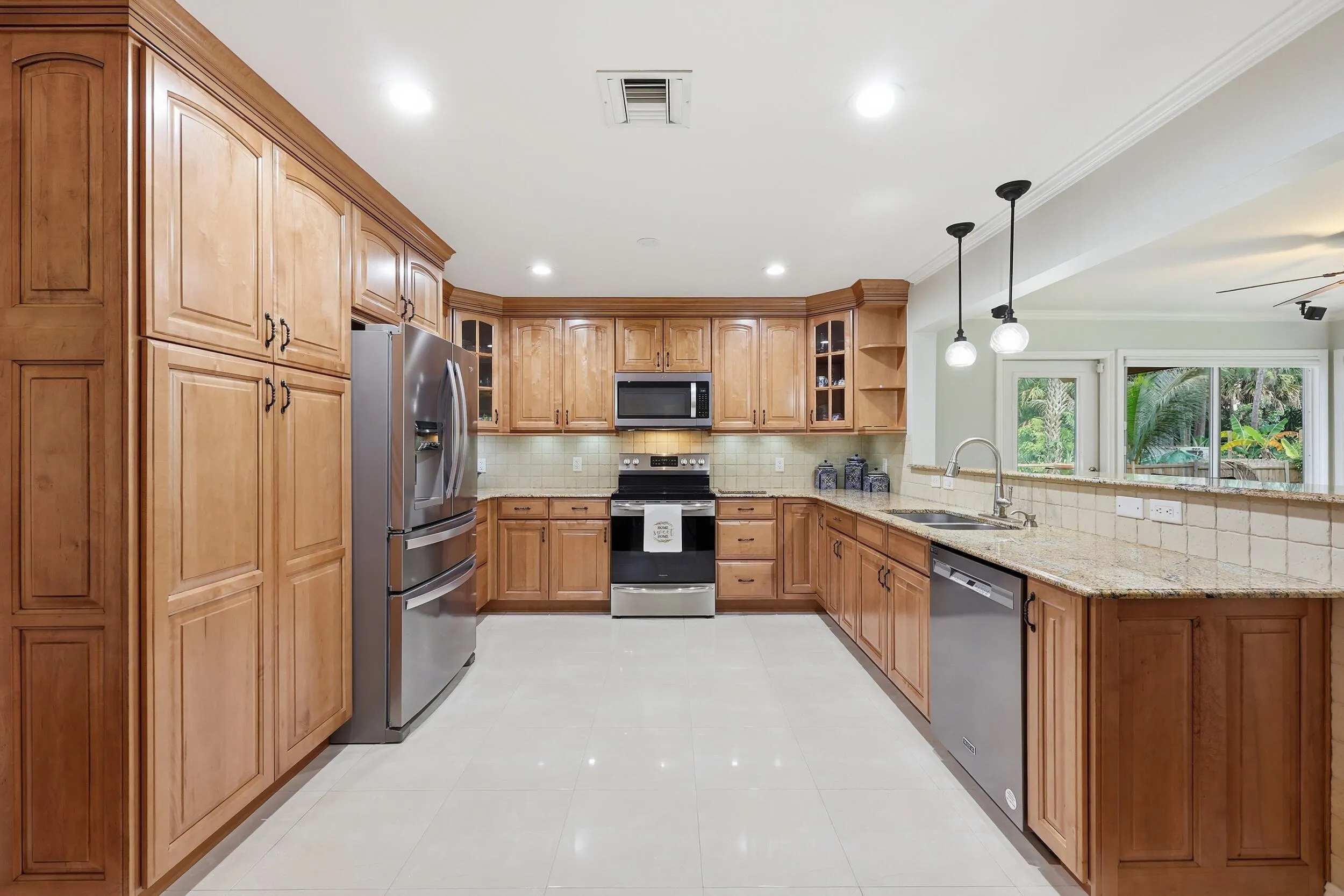 13'X12' KITCHEN