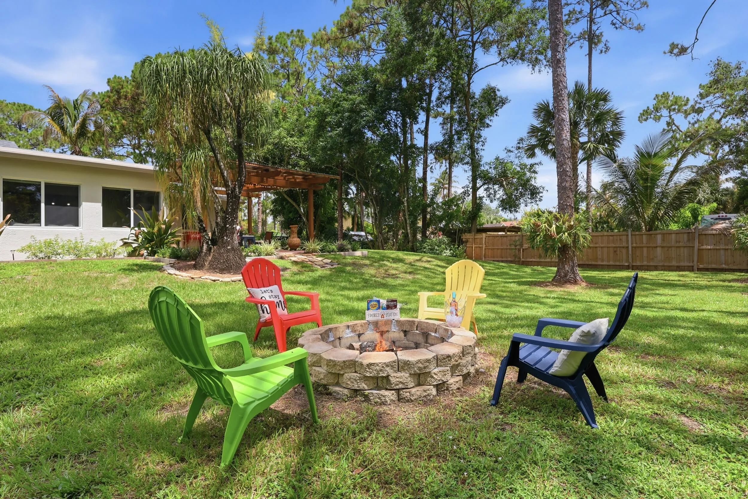 FIRE PIT