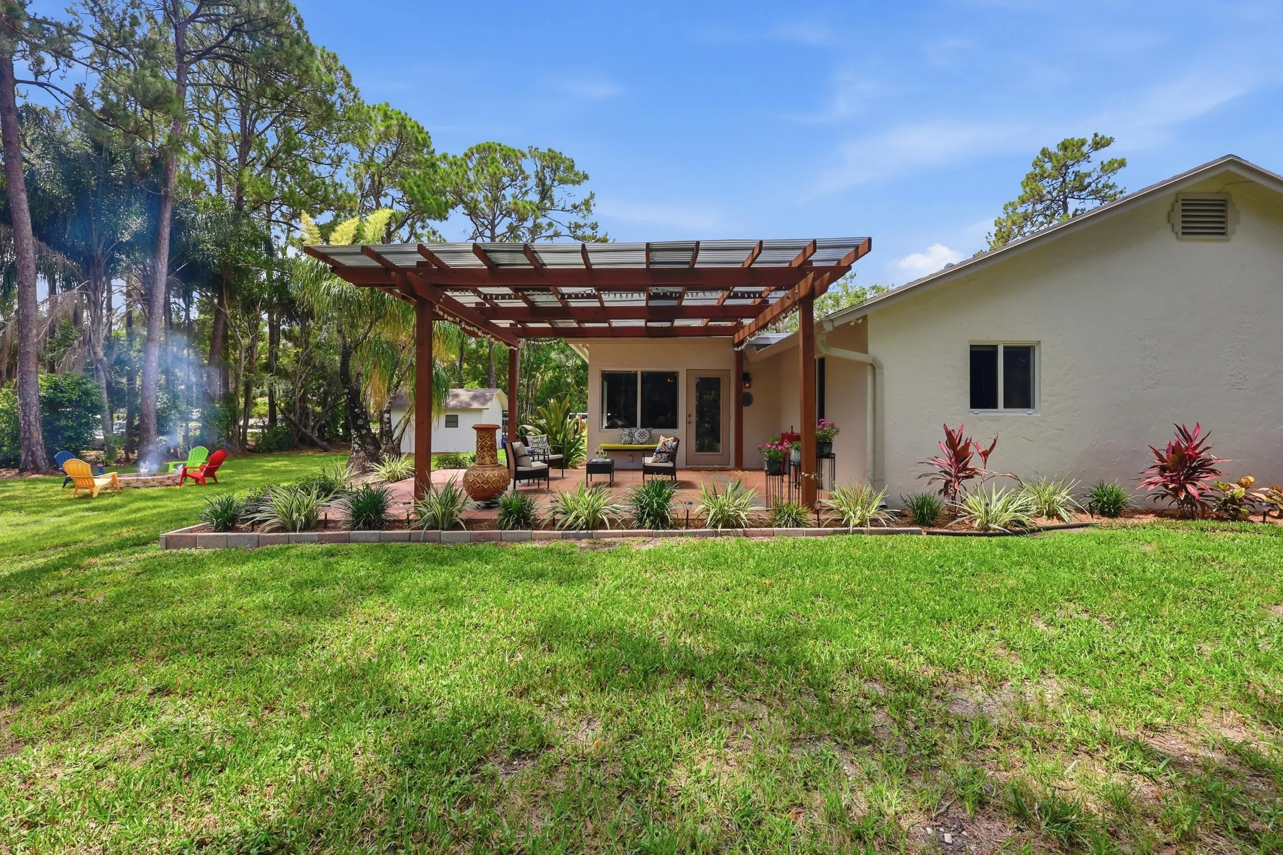 COVERED PERGOLA