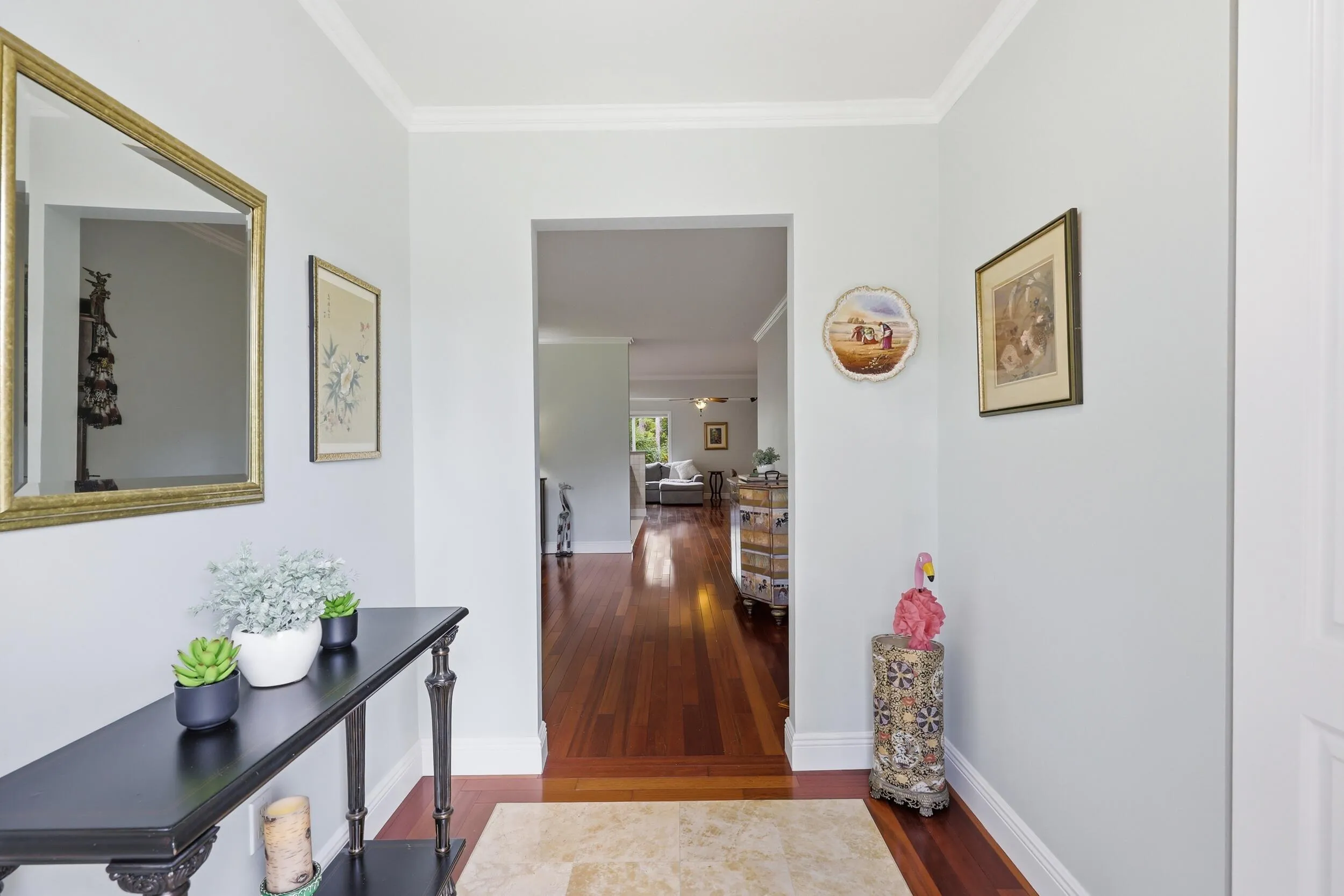 FOYER