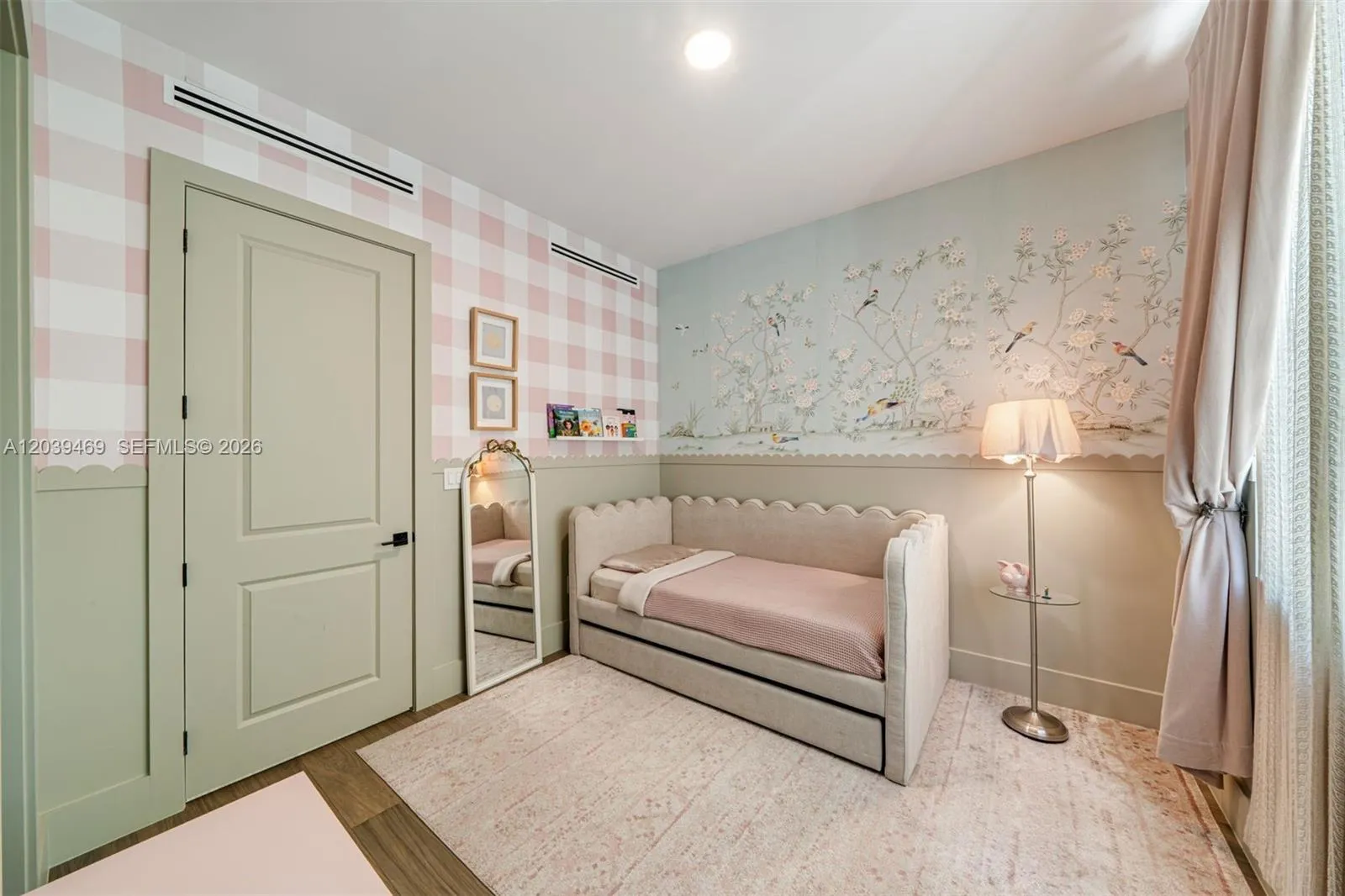 Property photo 30