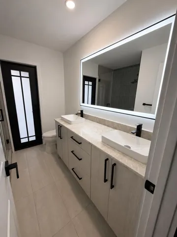 Cabana Bath