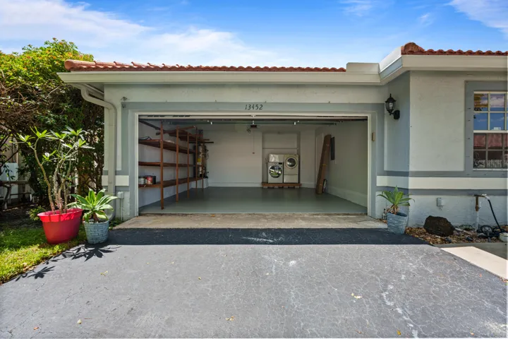 Full 2 car garage.