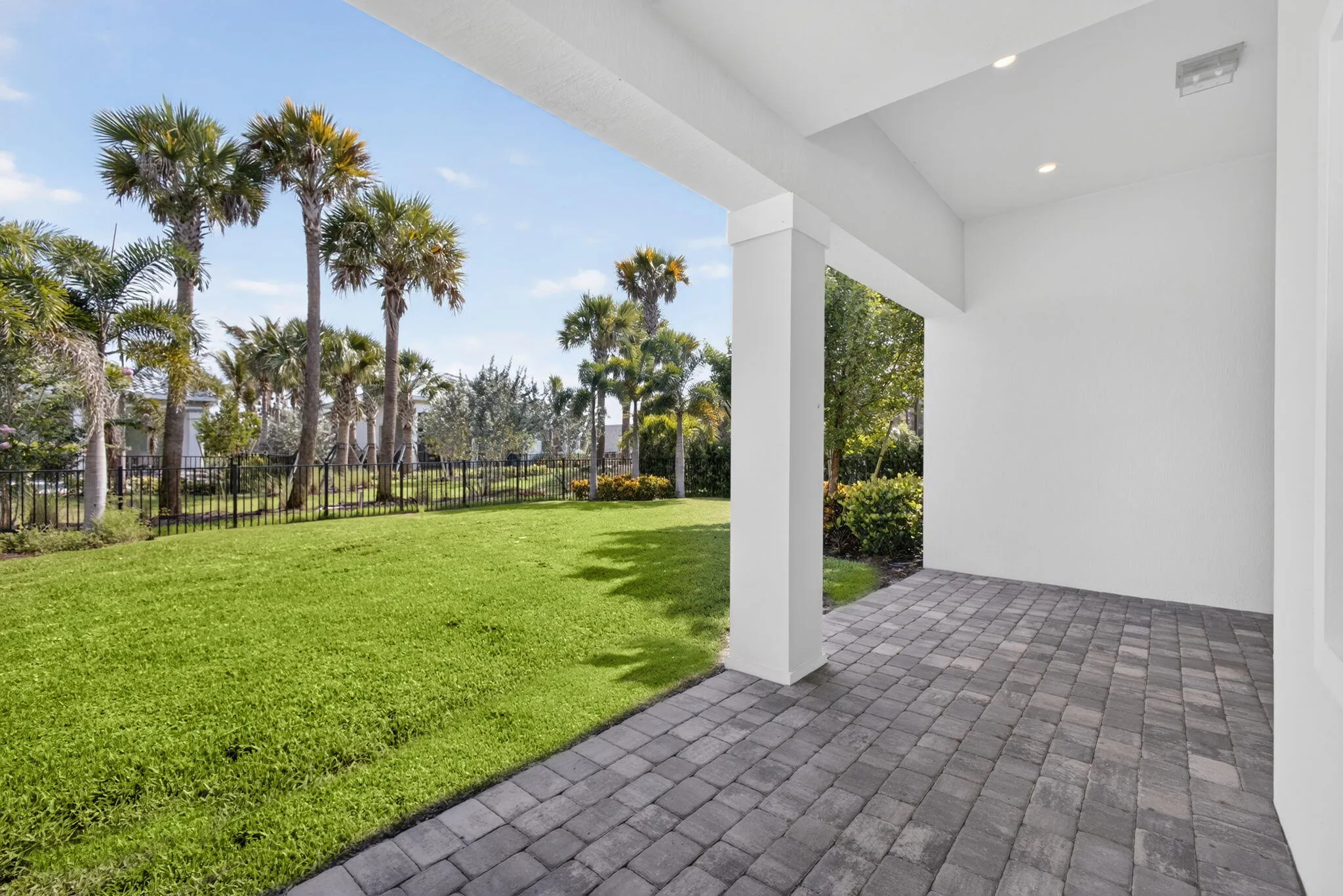 COVERED PATIO II