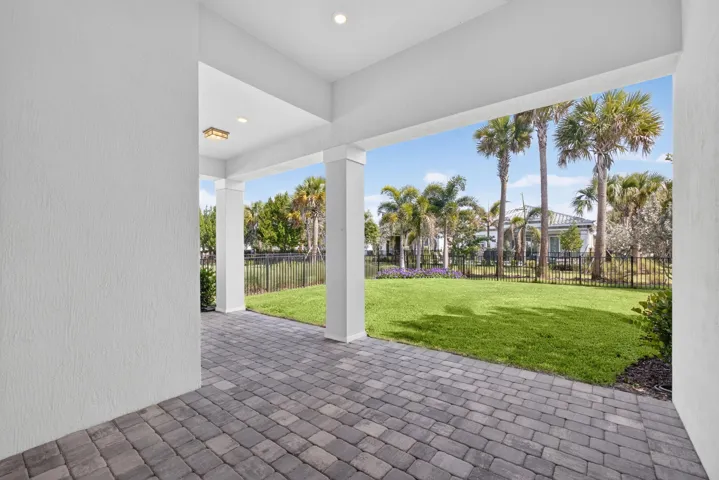 COVERED PATIO