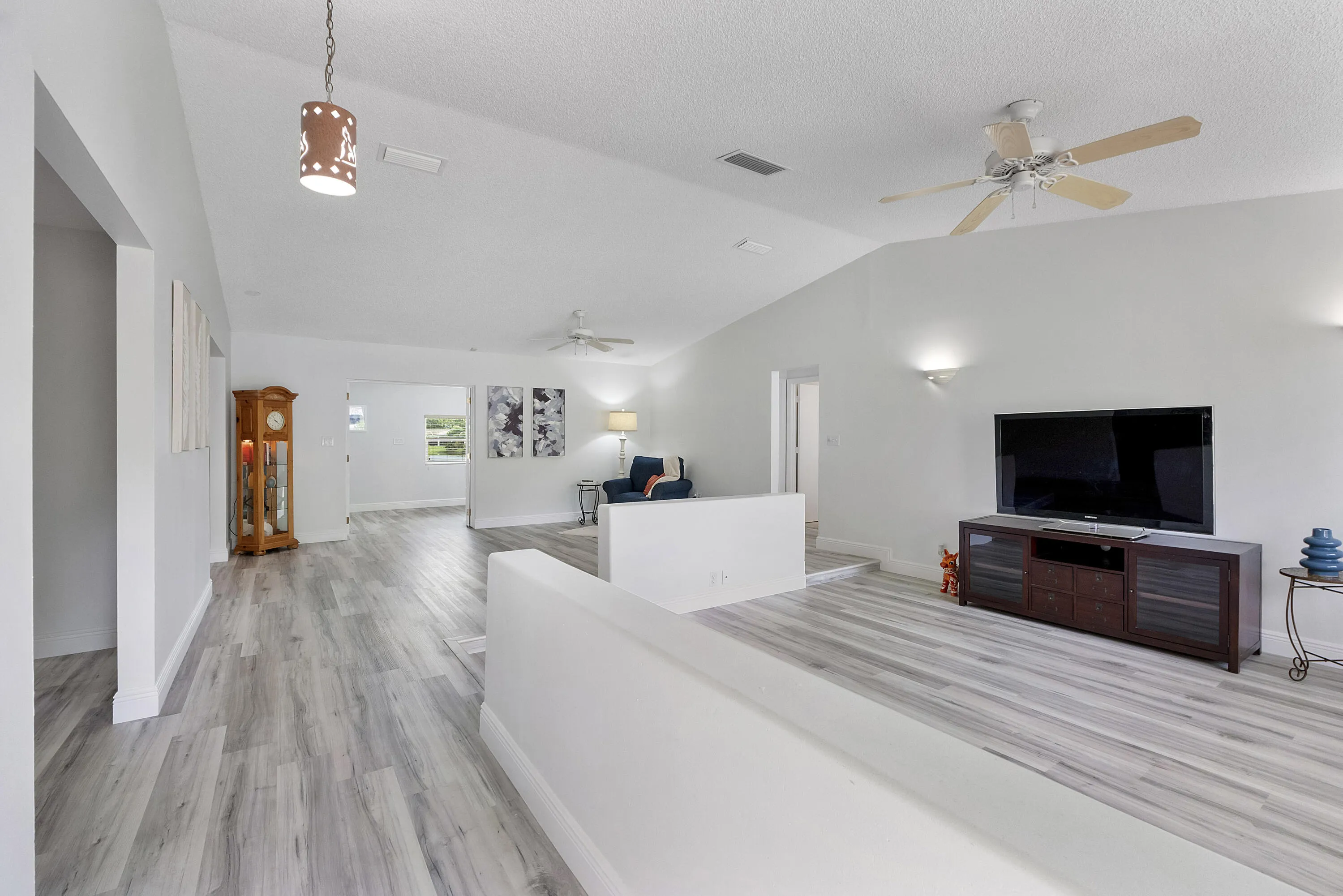 11454 Nw 41st St_013