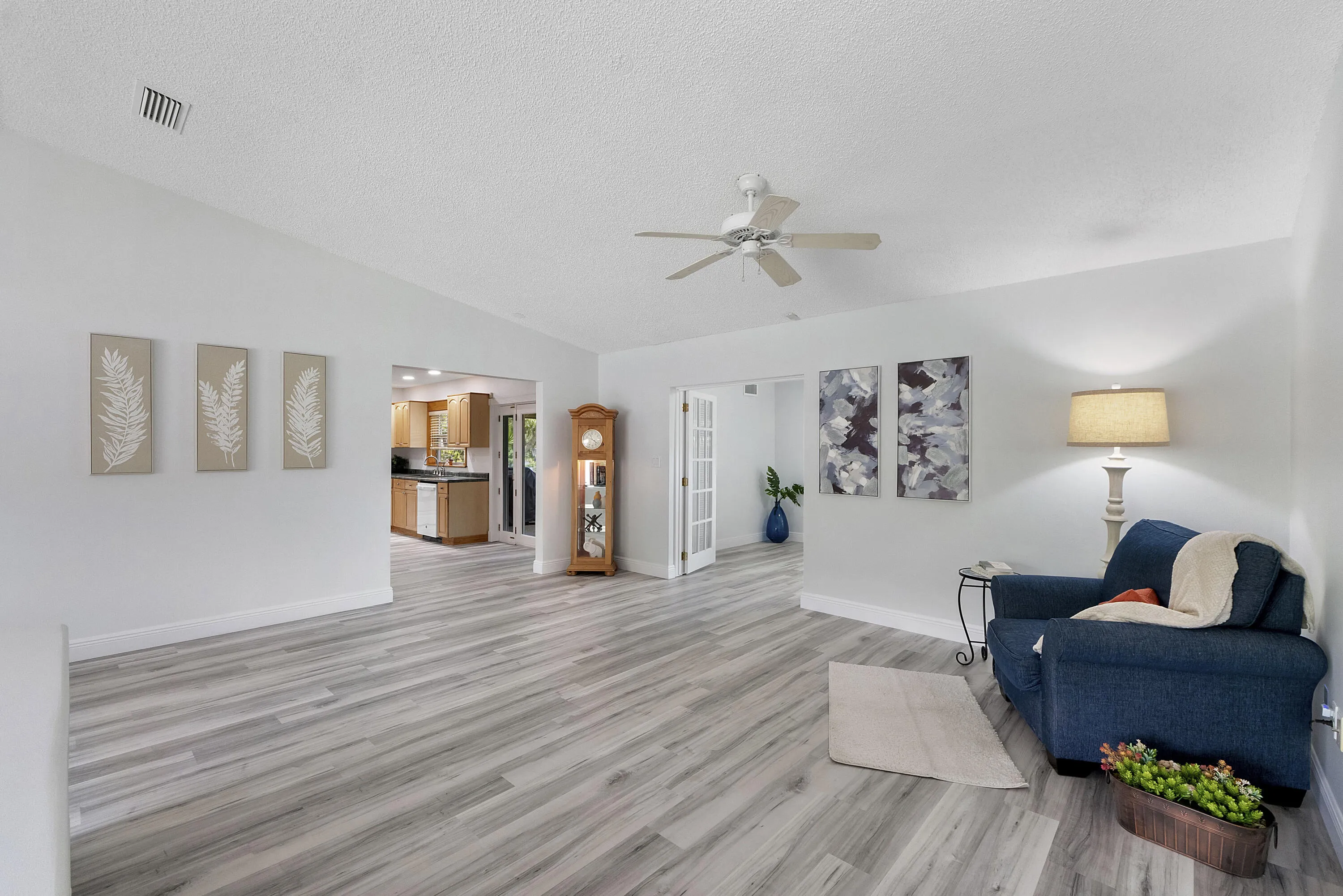 11454 Nw 41st St_020