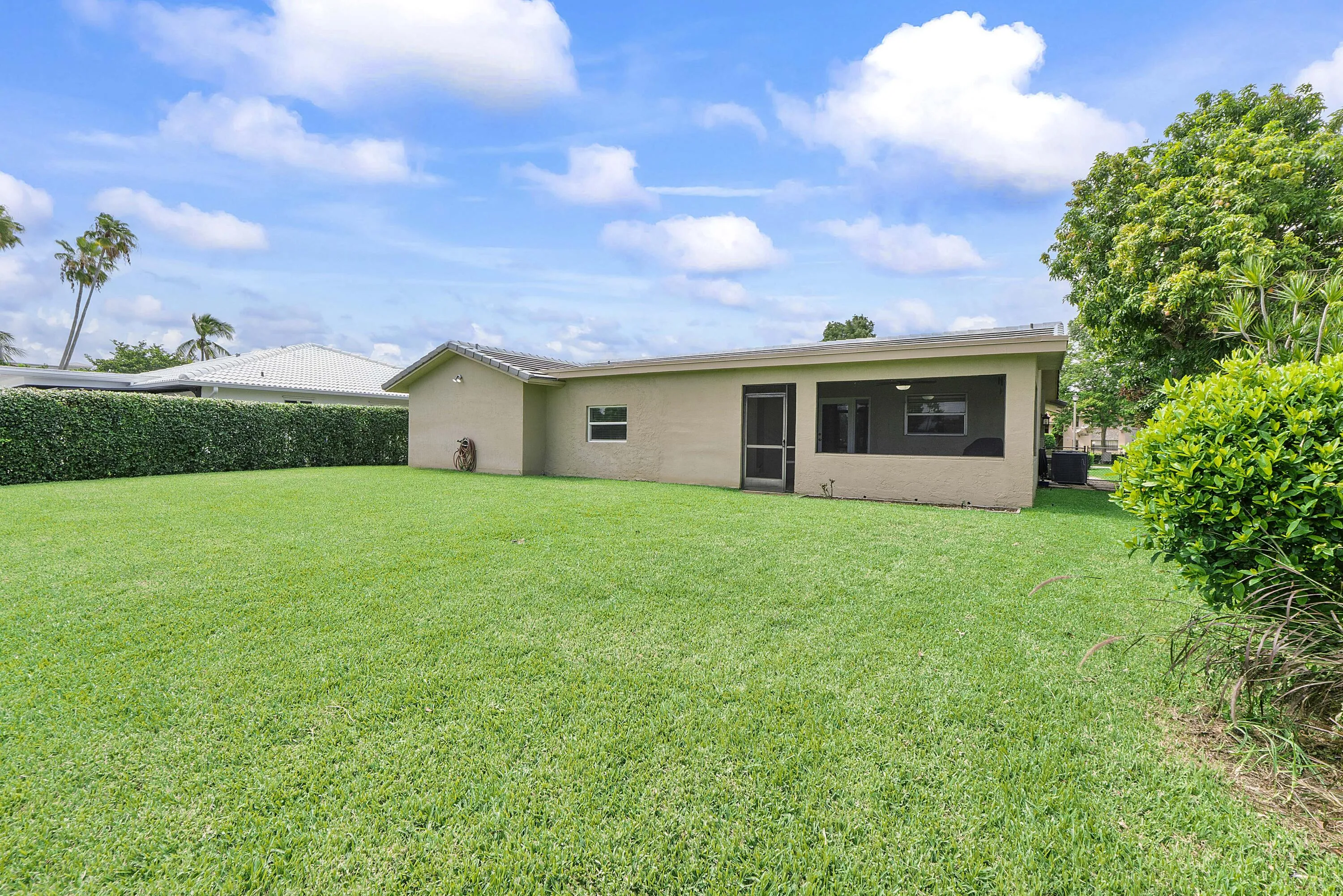 11454 Nw 41st St_009
