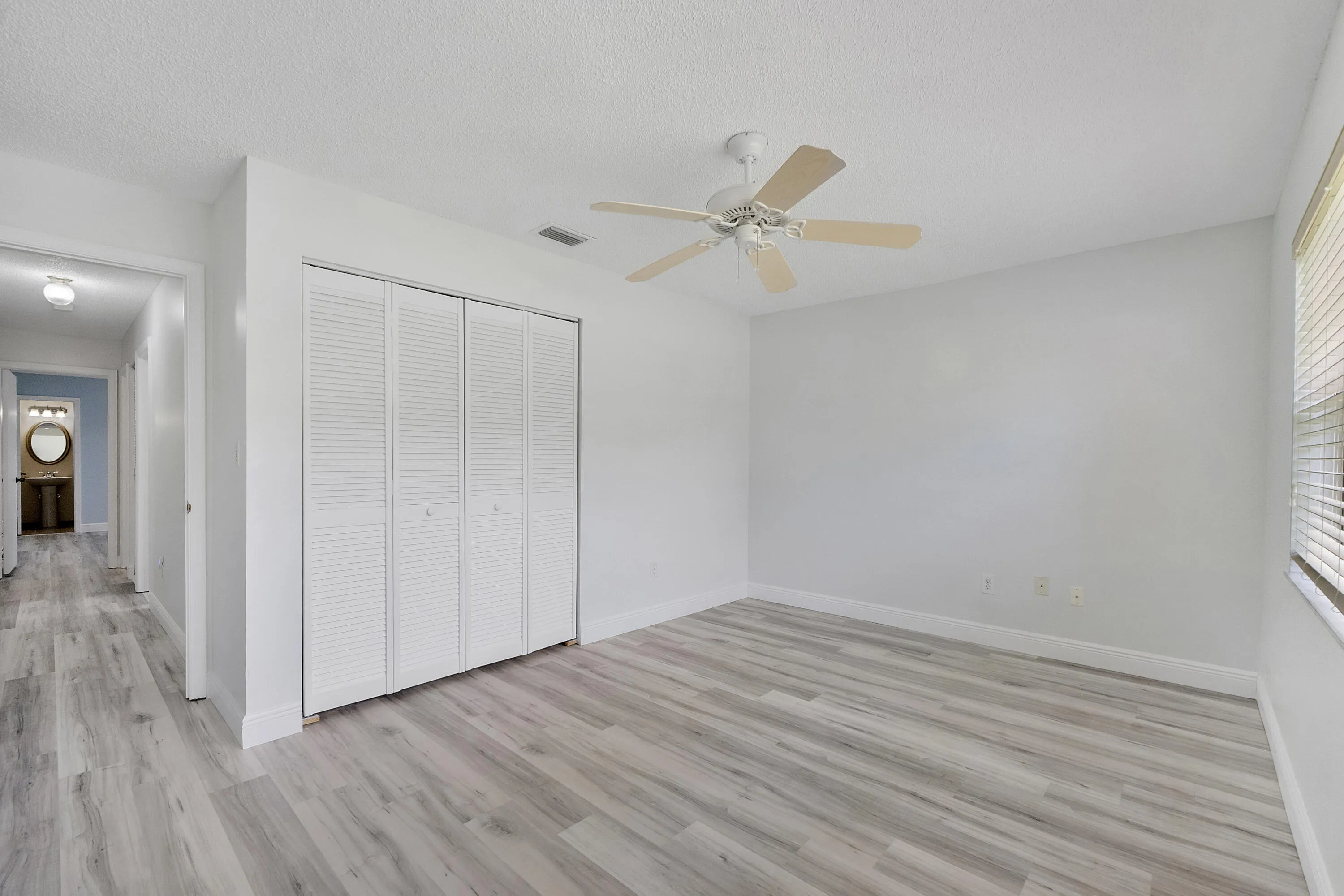 11454 Nw 41st St_037