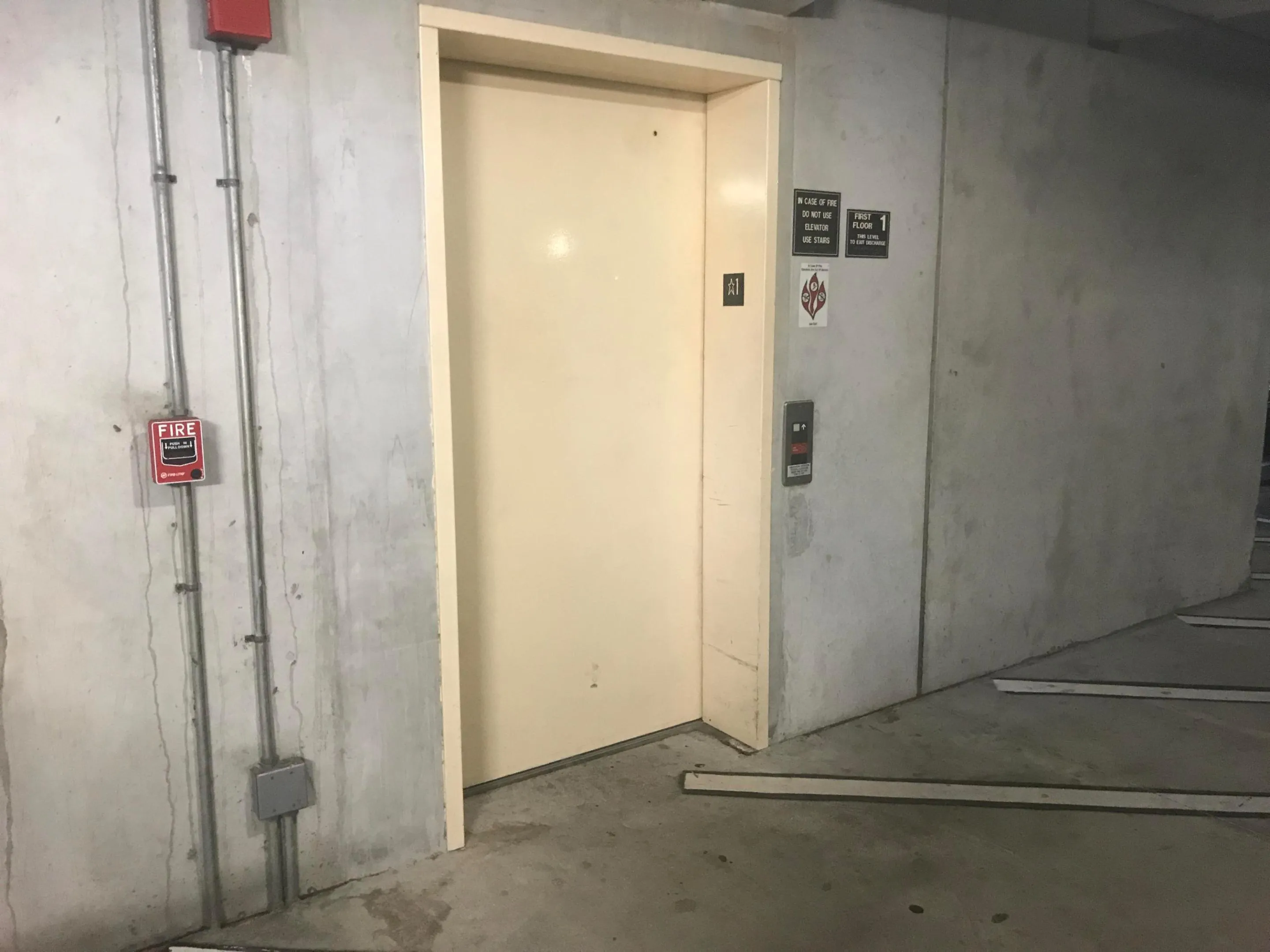 GARAGE ELEVATOR