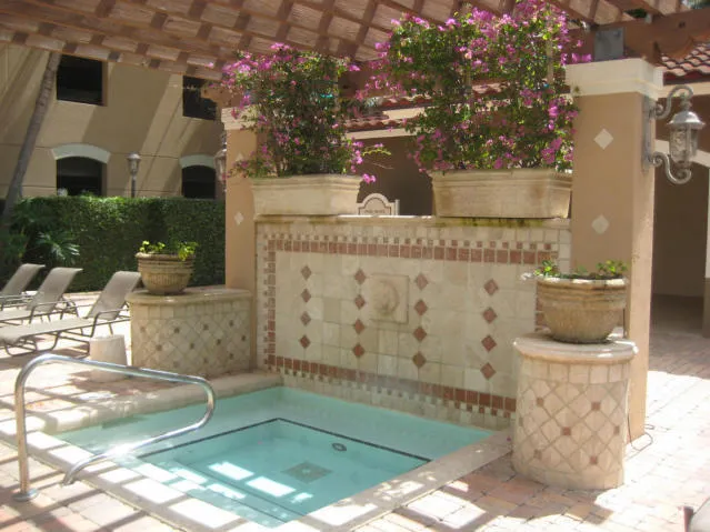HEATED JACUZZI
