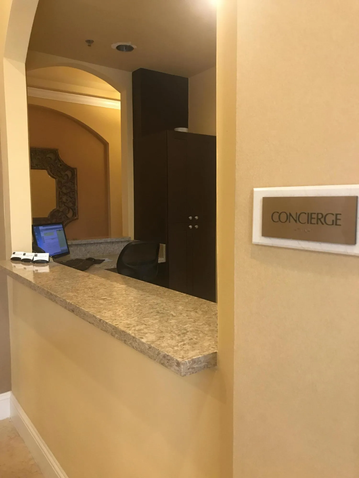 24 HR CONCIERGE SERVICE