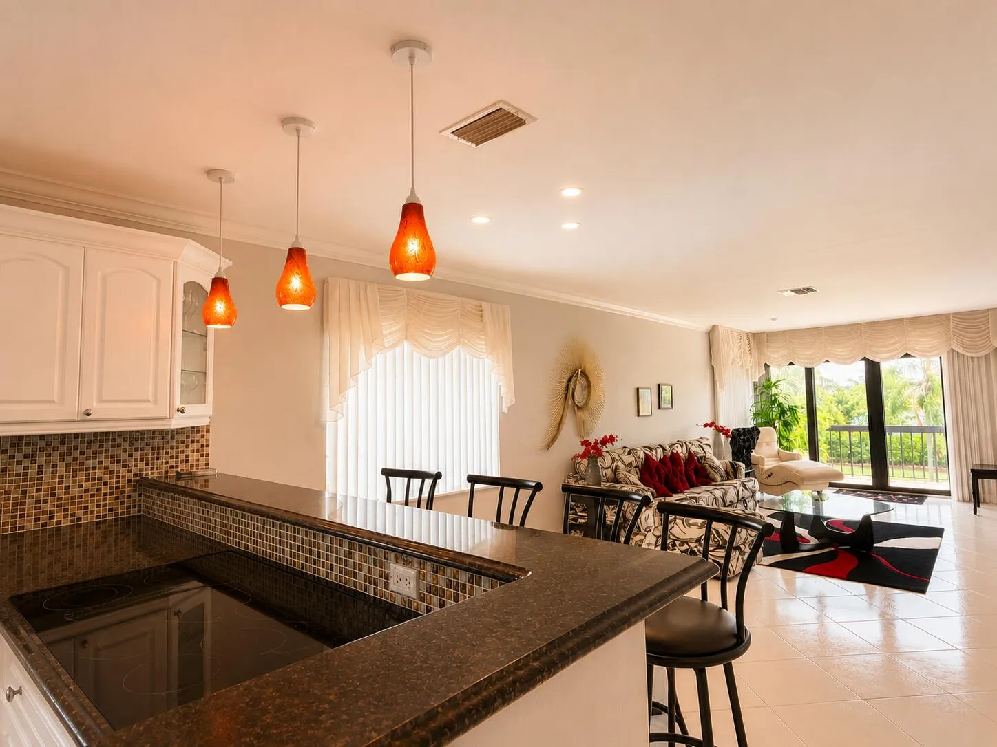 6.Open concept living & dining