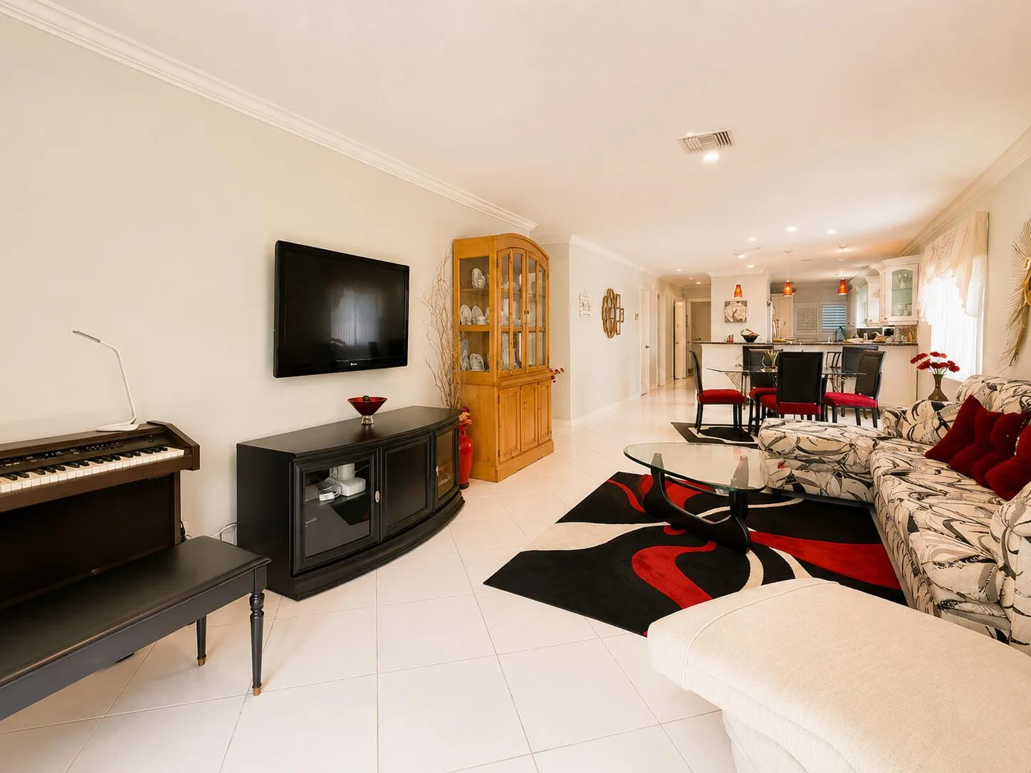 3. livingroom wide view