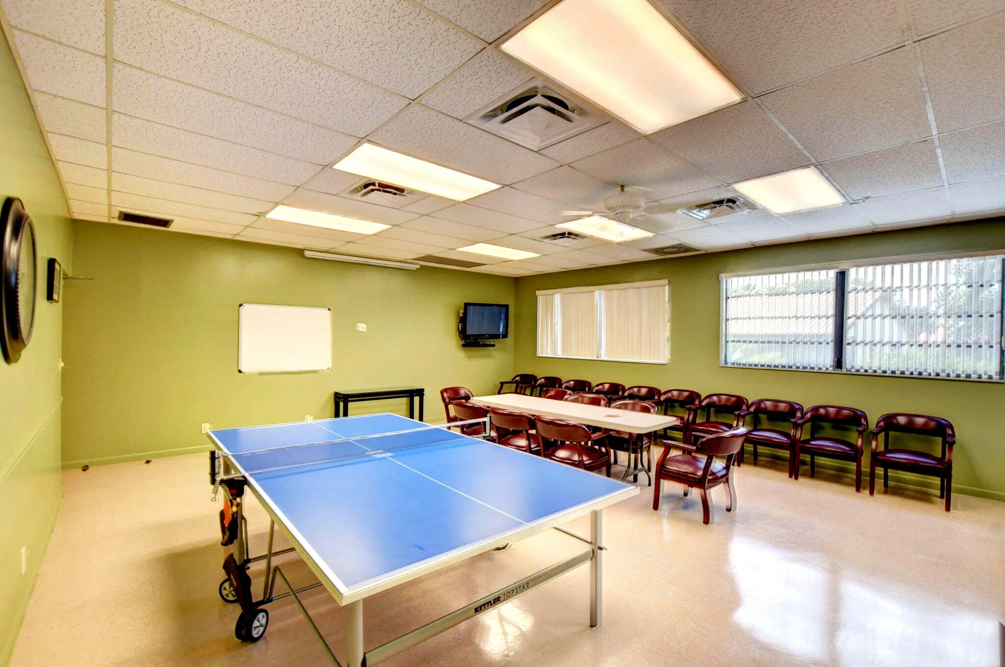 Amenities-Tennis Table