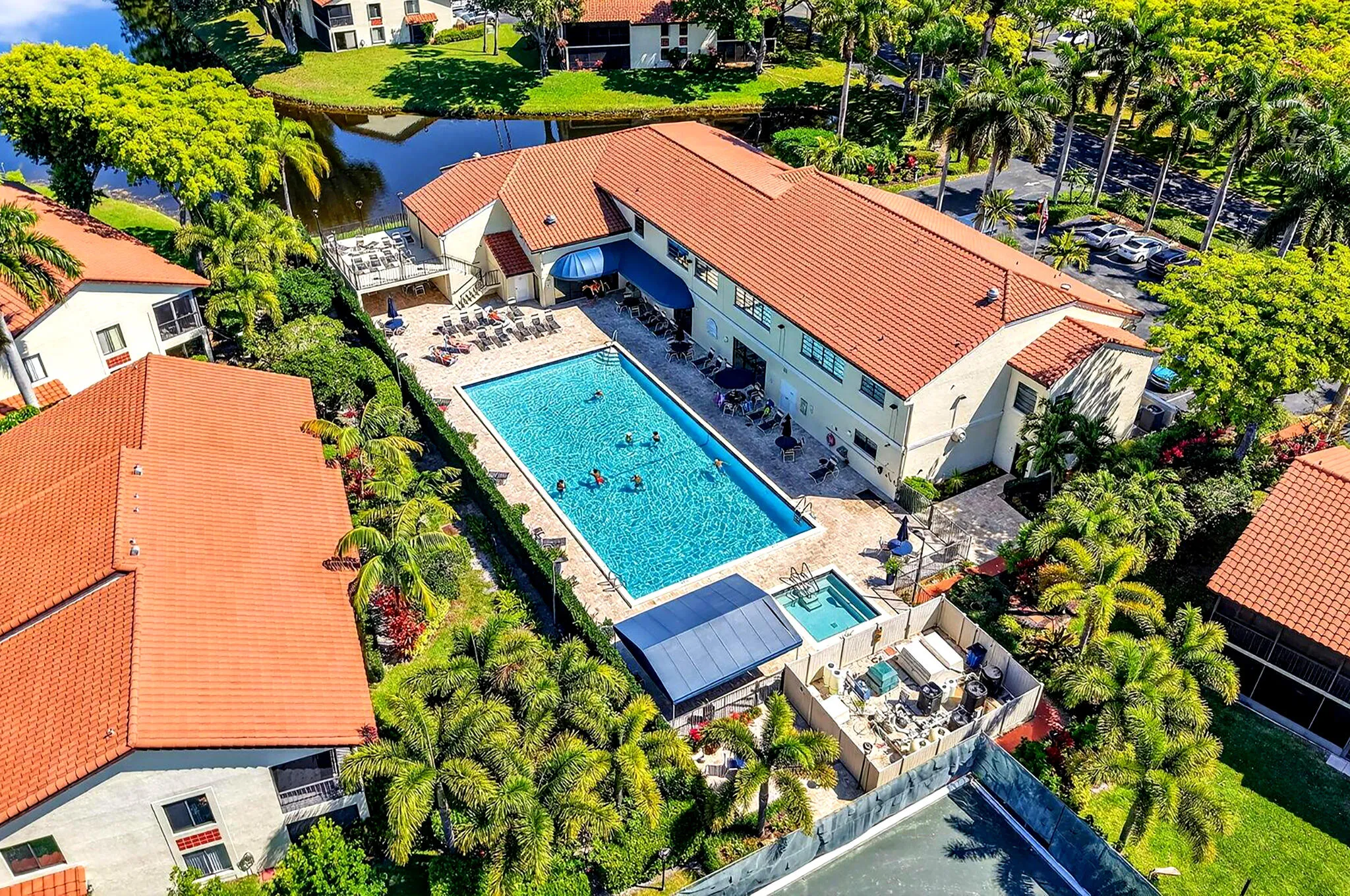Amenities-Pool