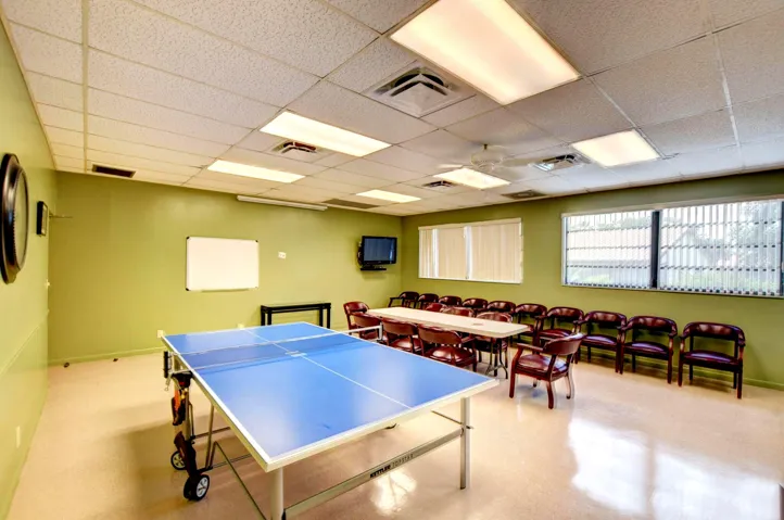 Amenities-Tennis Table