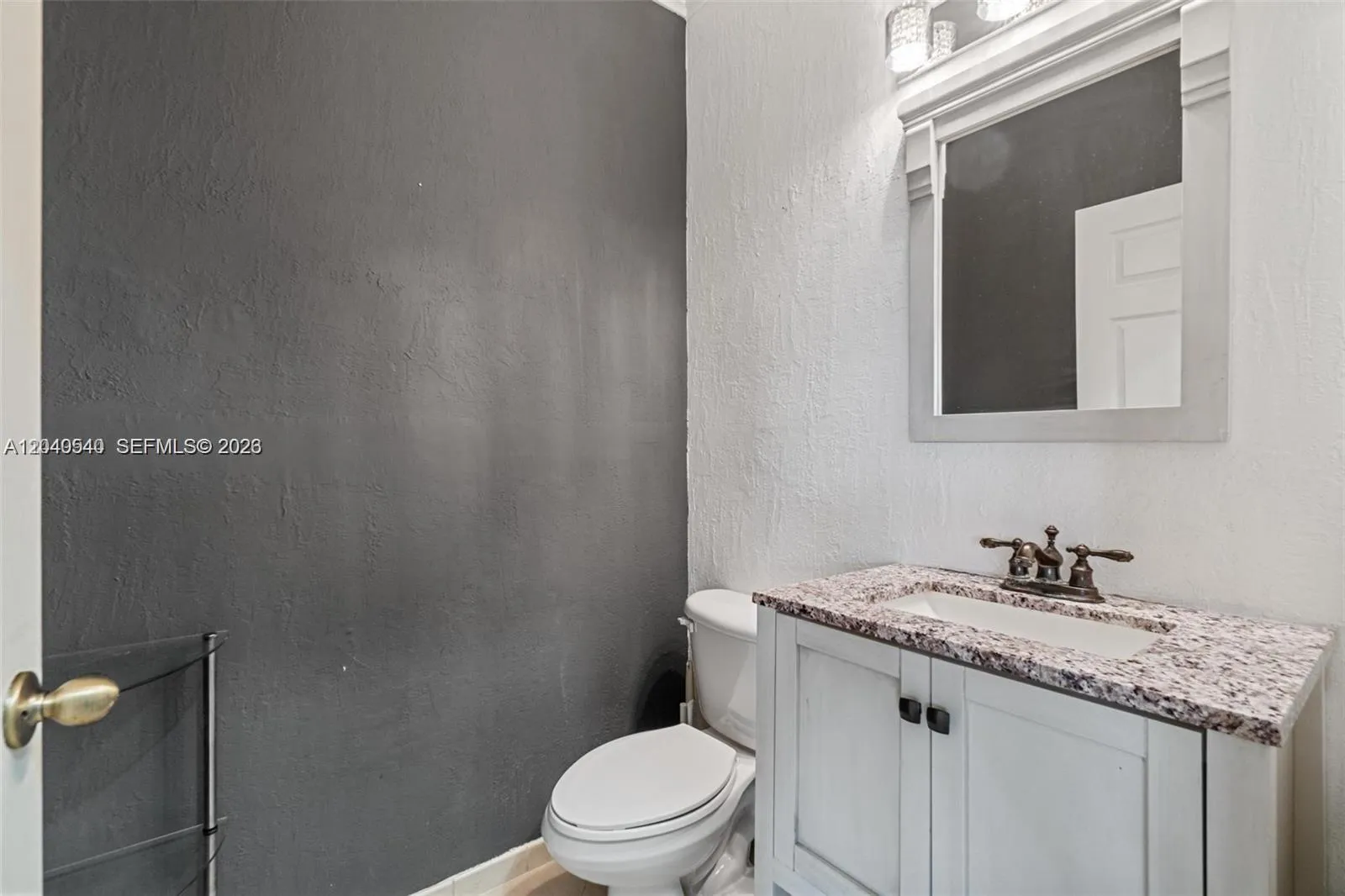 Property photo 28