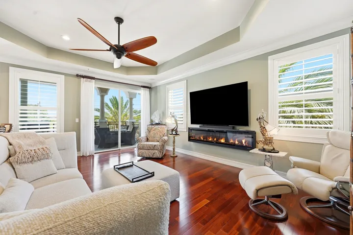spacious living room