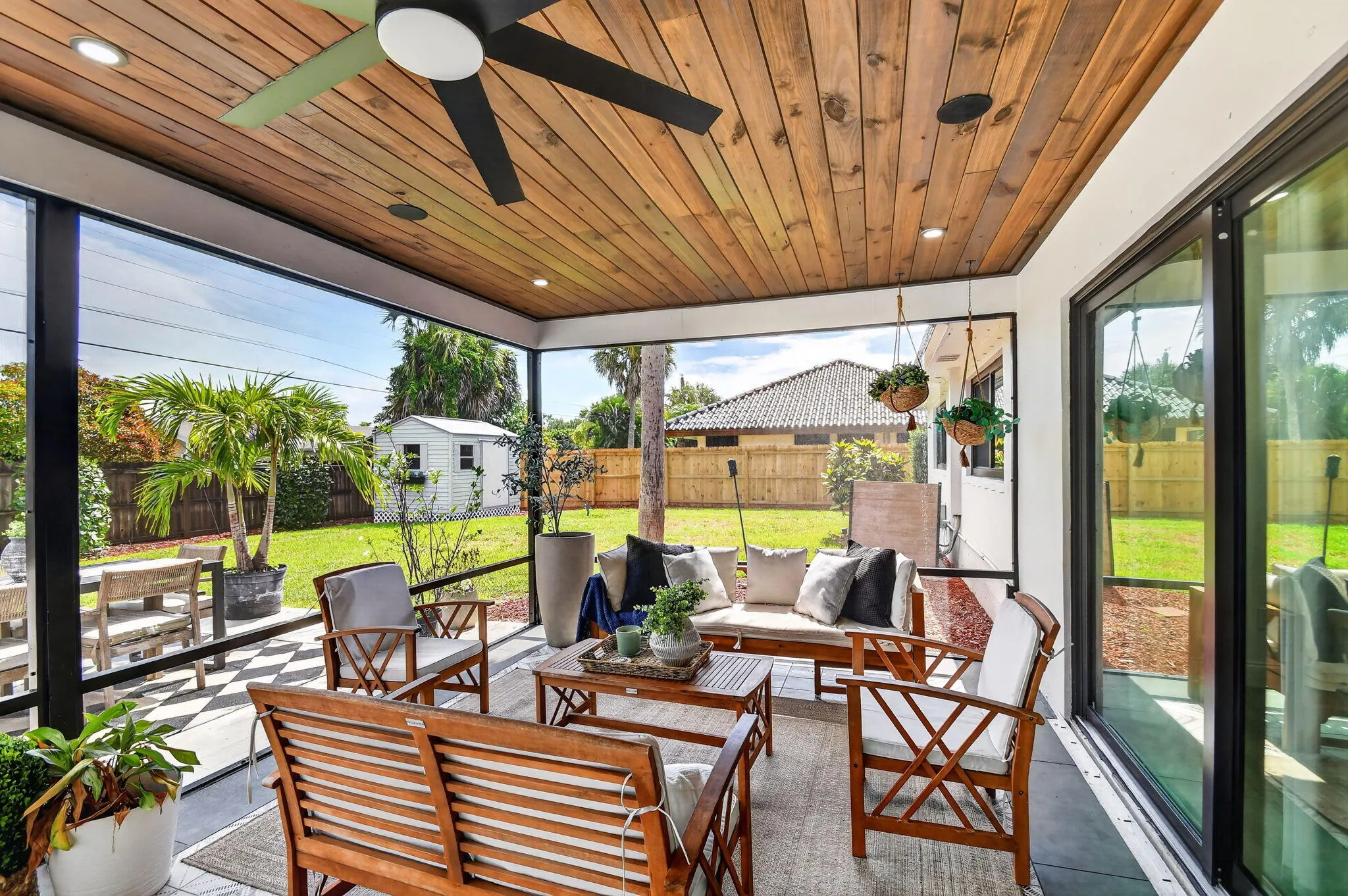 Screened in Patio