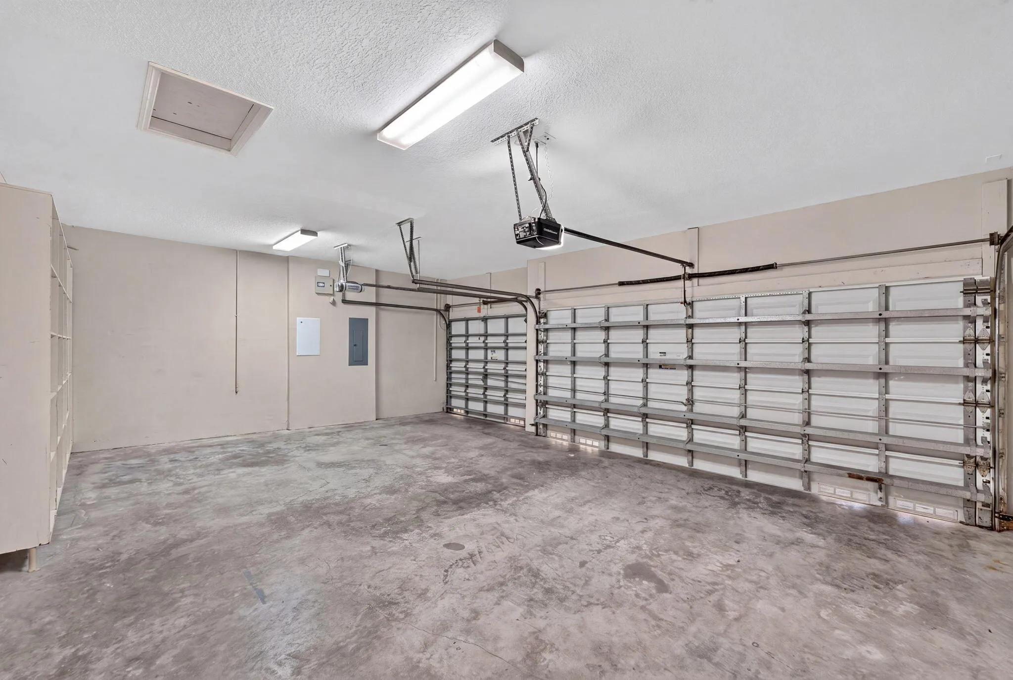 39-web-or-mls-Vacant_DSC02139_hf4k