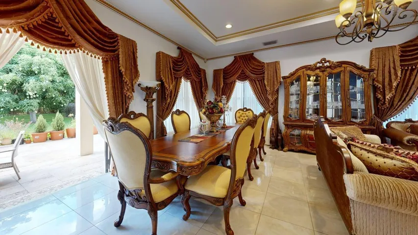 3686-NW-85Th-Ter-Dining-Room 3