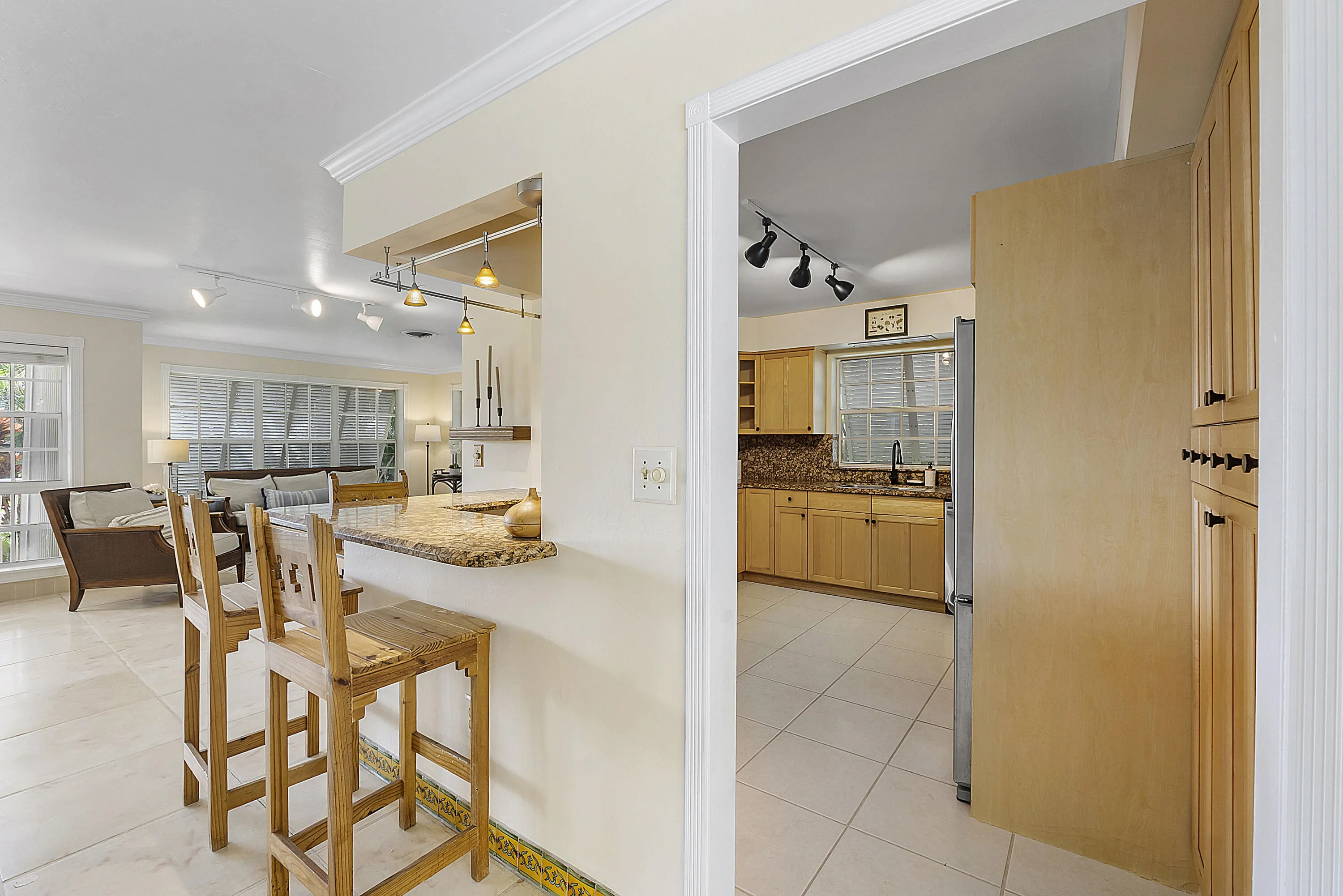 2601 Ne 7th St_026