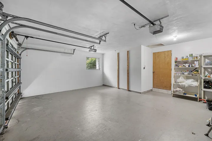 2 Car Garage