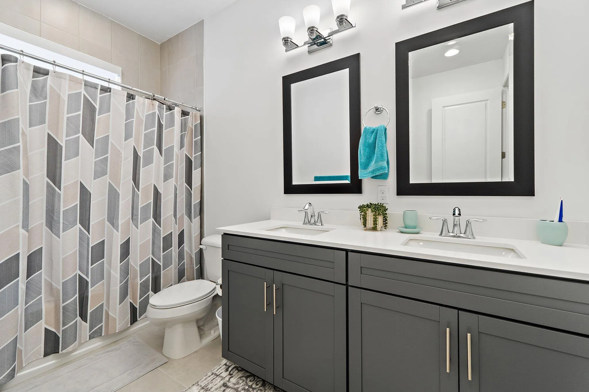 033-16378SeaTurtlePl-WestPalmBeach-SMALL