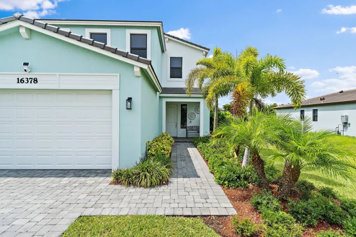 005-16378SeaTurtlePl-WestPalmBeach-SMALL