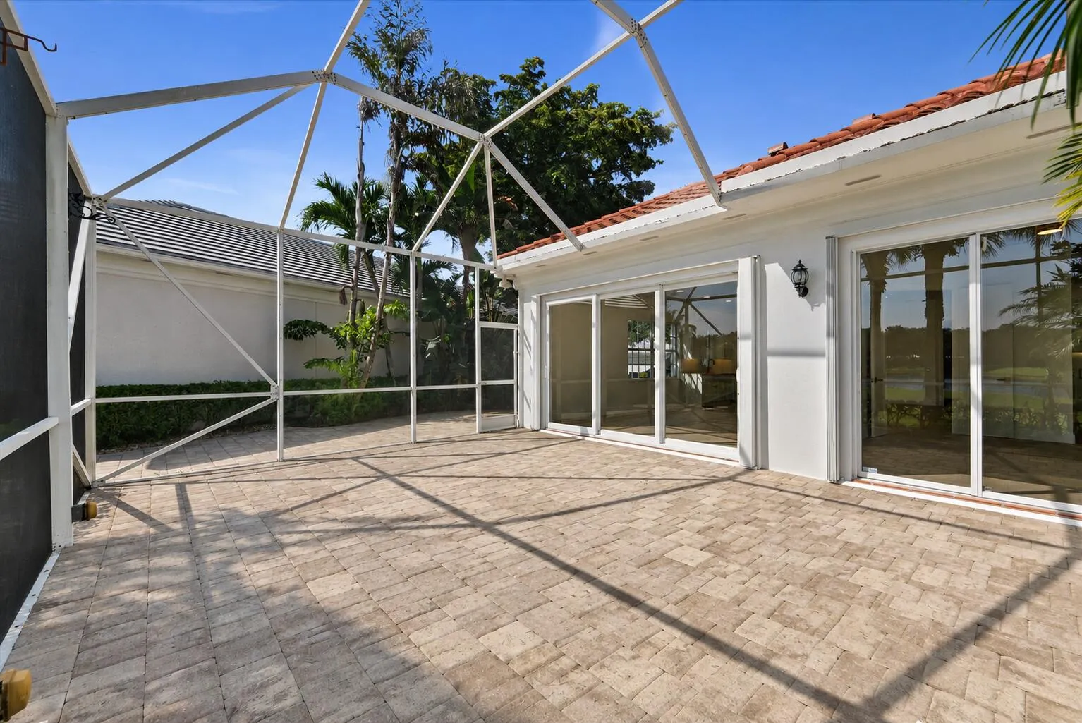 Screened in Patio