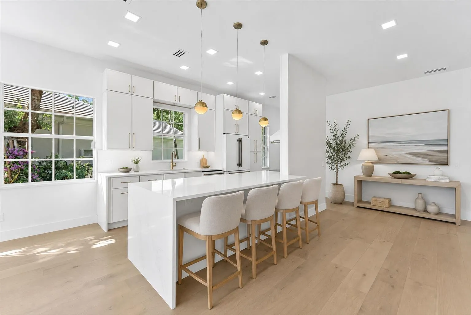 Virtual Staged Design