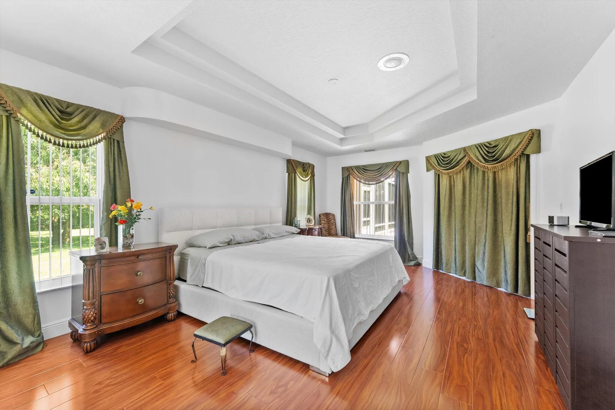 primary bedroom
