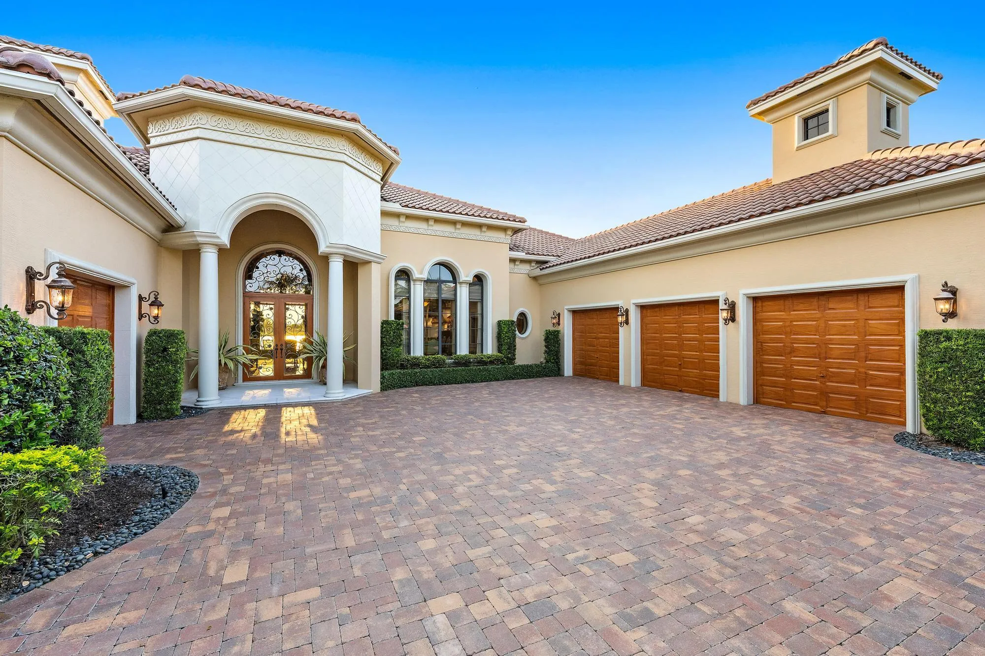 7287 Horizon Drive