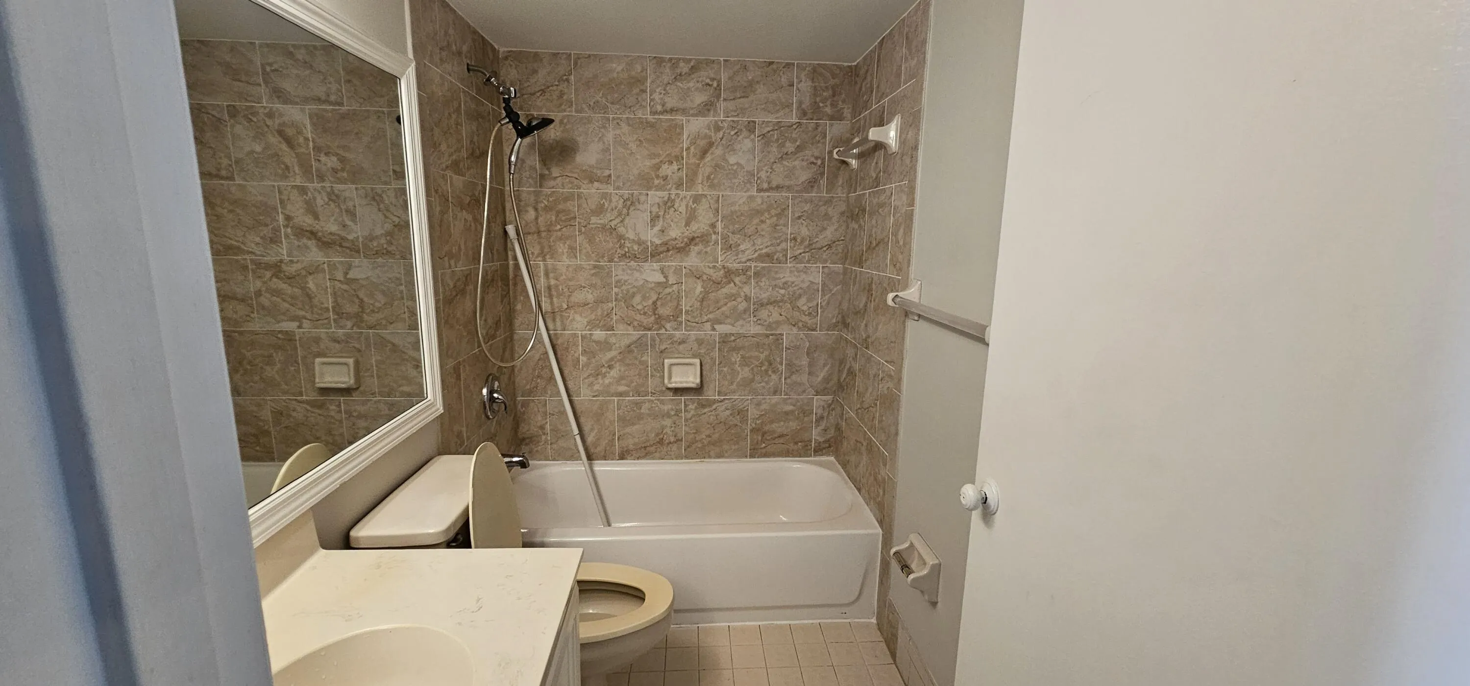 2nd bathroom
