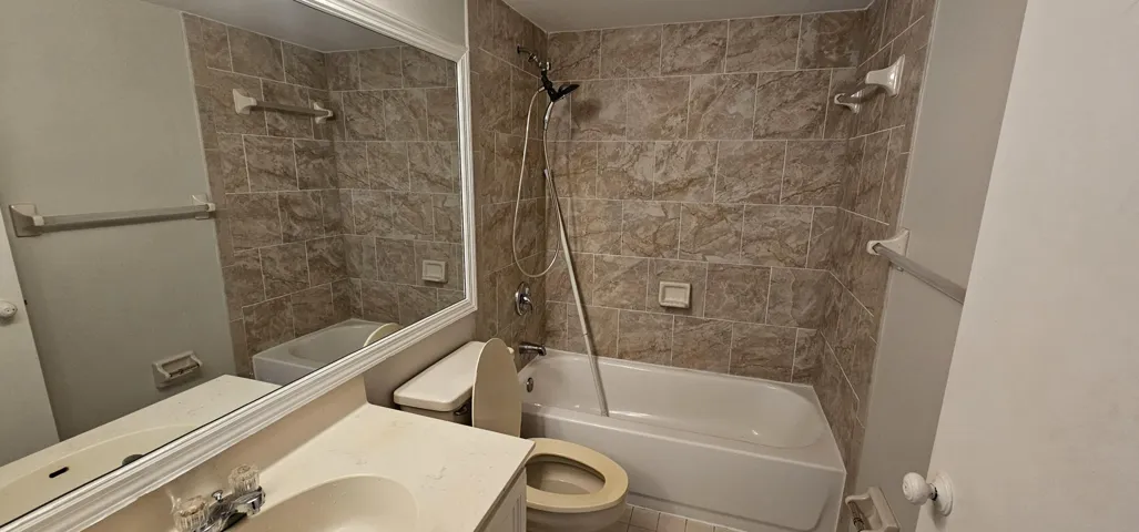 2nd bathroom