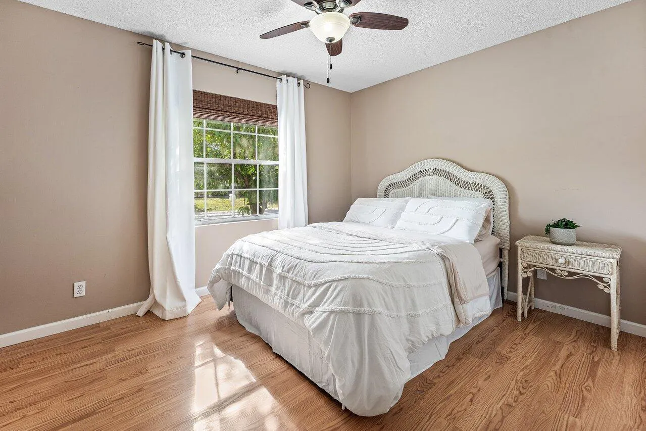 Guest Bedroom 2