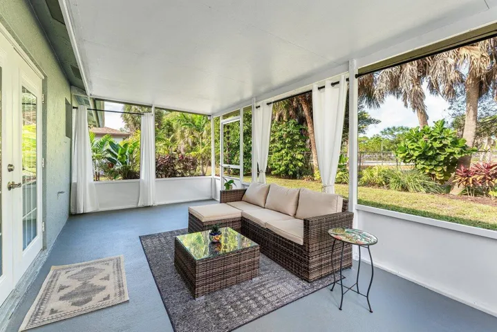 Screened Patio