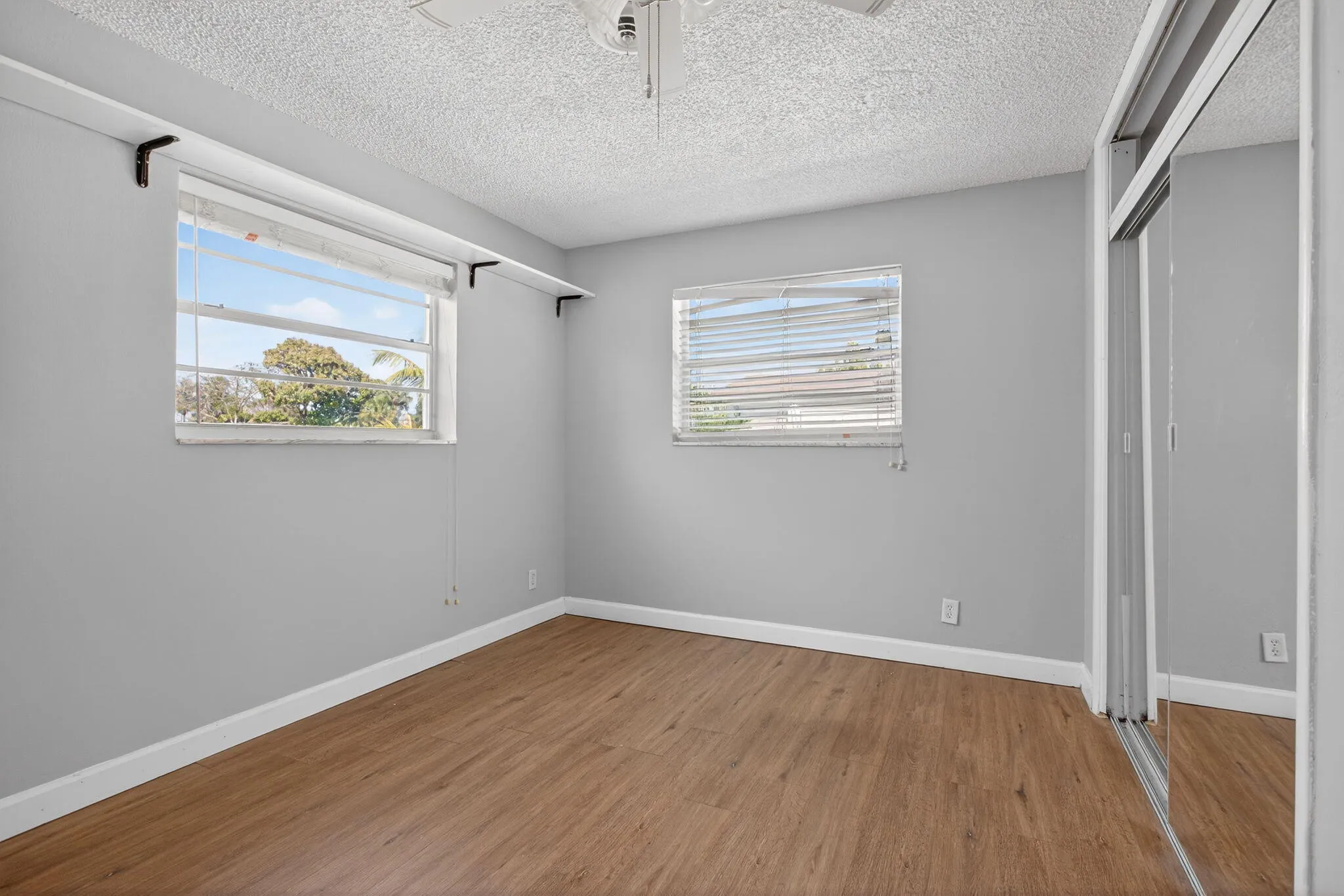 44-web-or-mls-6382-8267