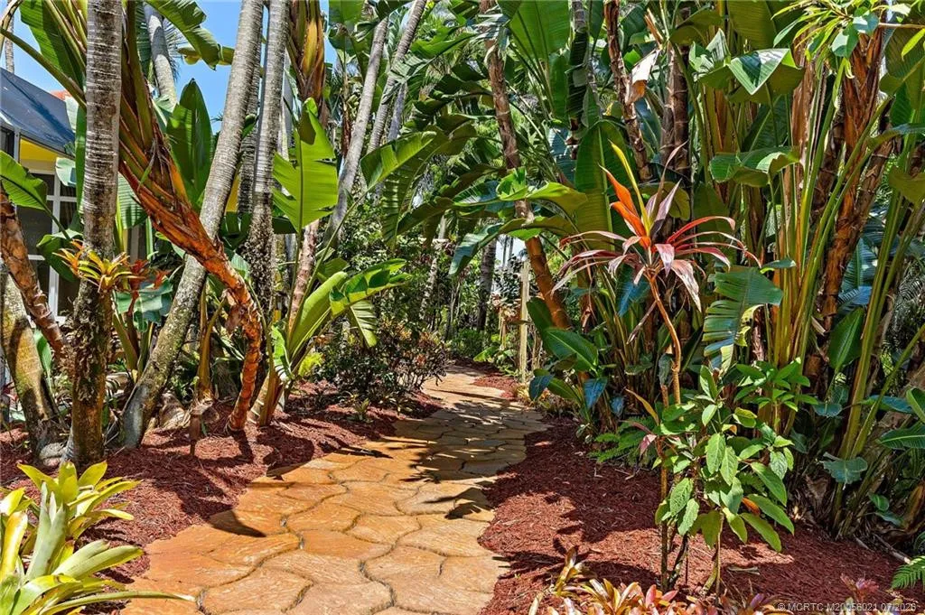 Property photo 96